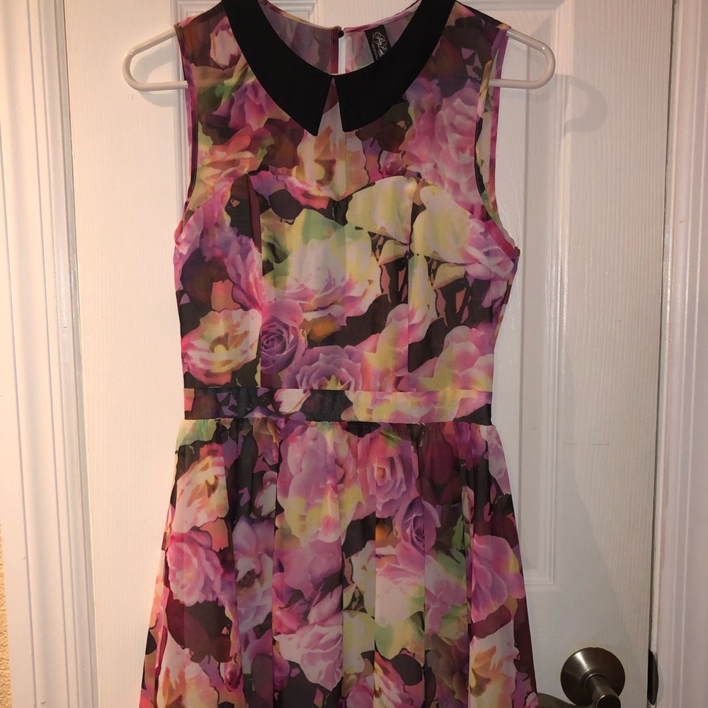 “Pretty Little Liars” Hanna Floral Chiffon Dress